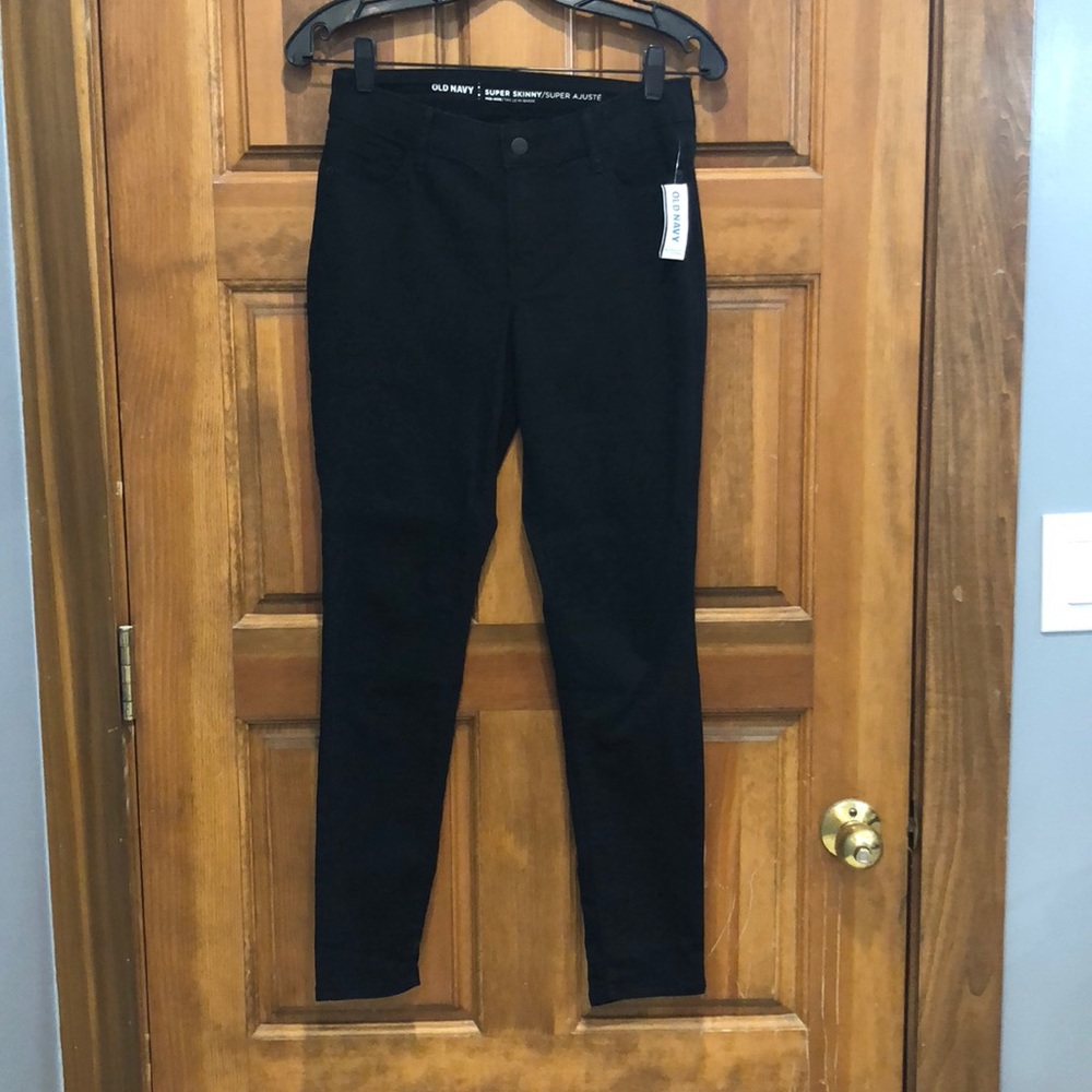 Black Skinny jeans